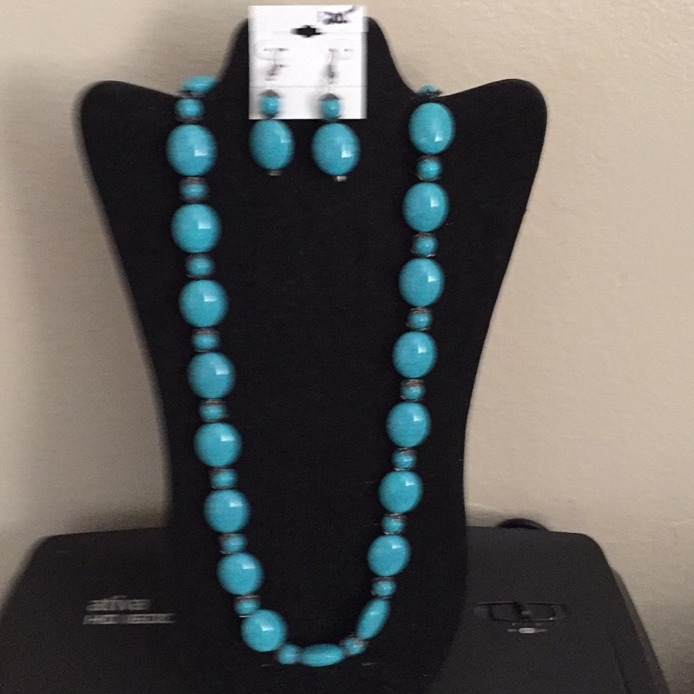 Necklace set